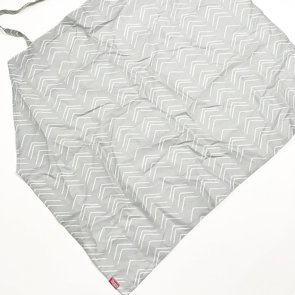 Nuby On The Go gray/white breastfeeding cover - Picture 1 of 4
